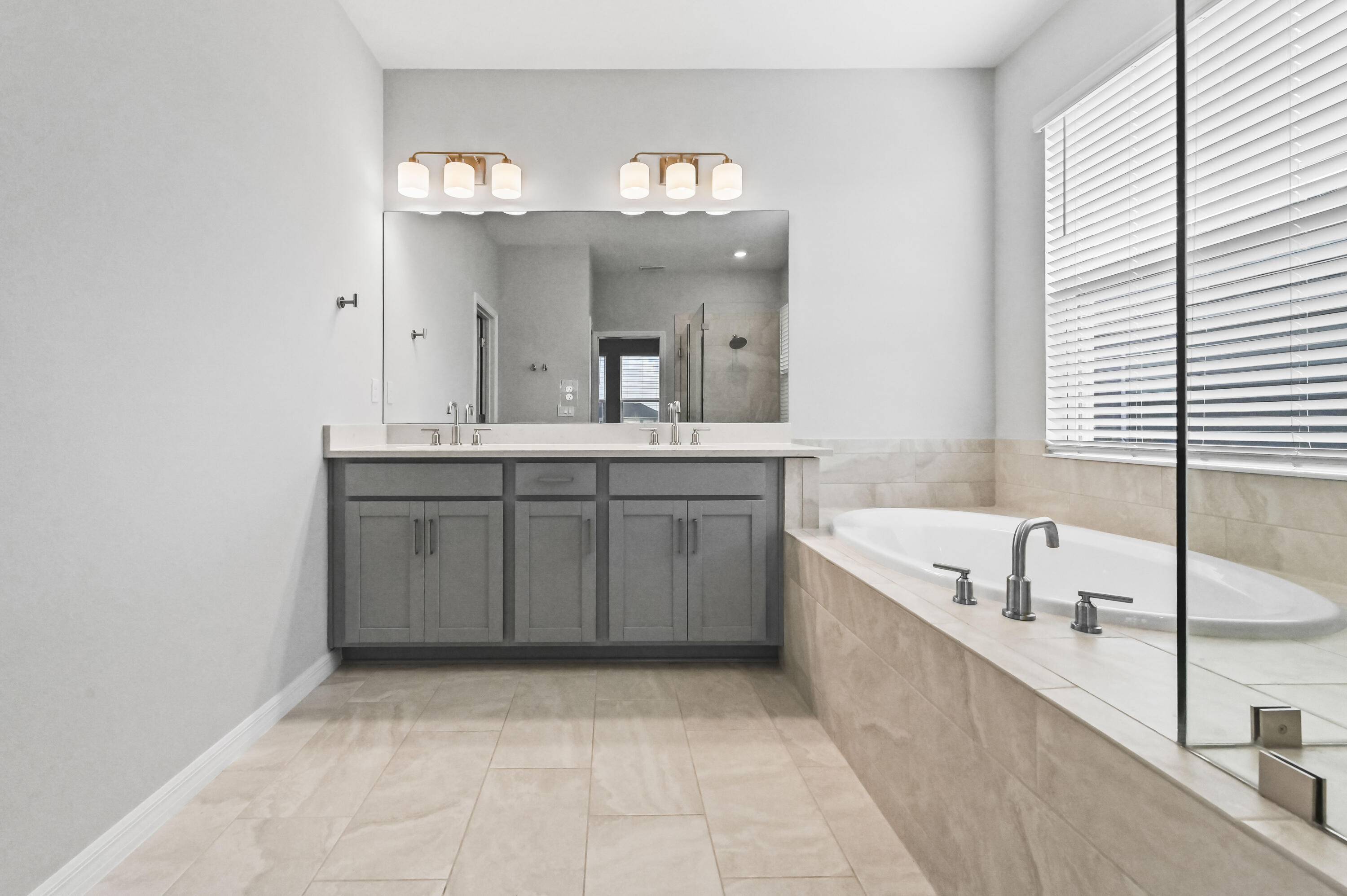 VERANO SOUTH - Residential