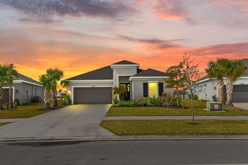 Photo of 11588 SW Macelli Way, Port Saint Lucie, FL 34987 (MLS # R11165175)