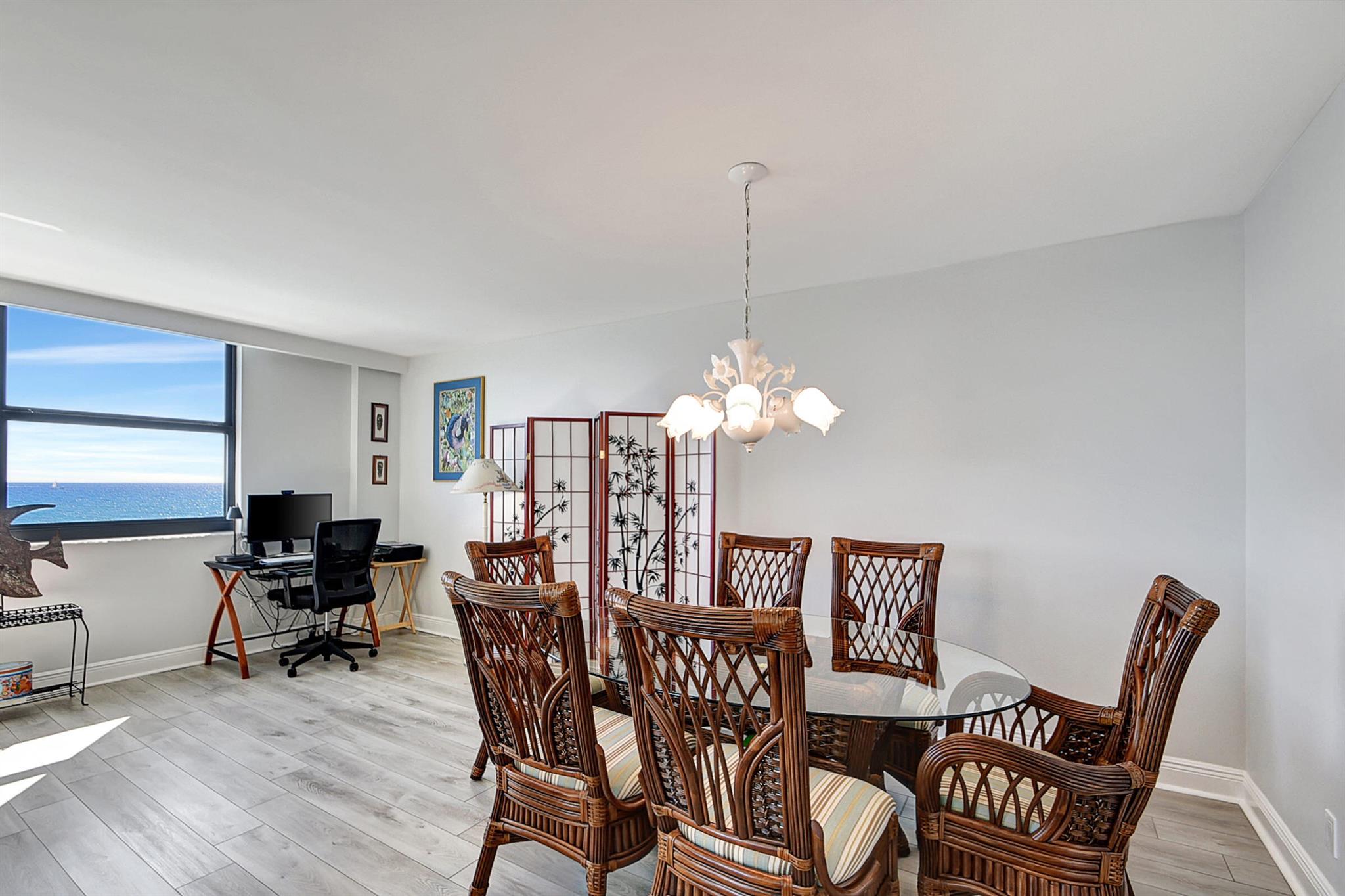 5420 N Ocean Drive 301