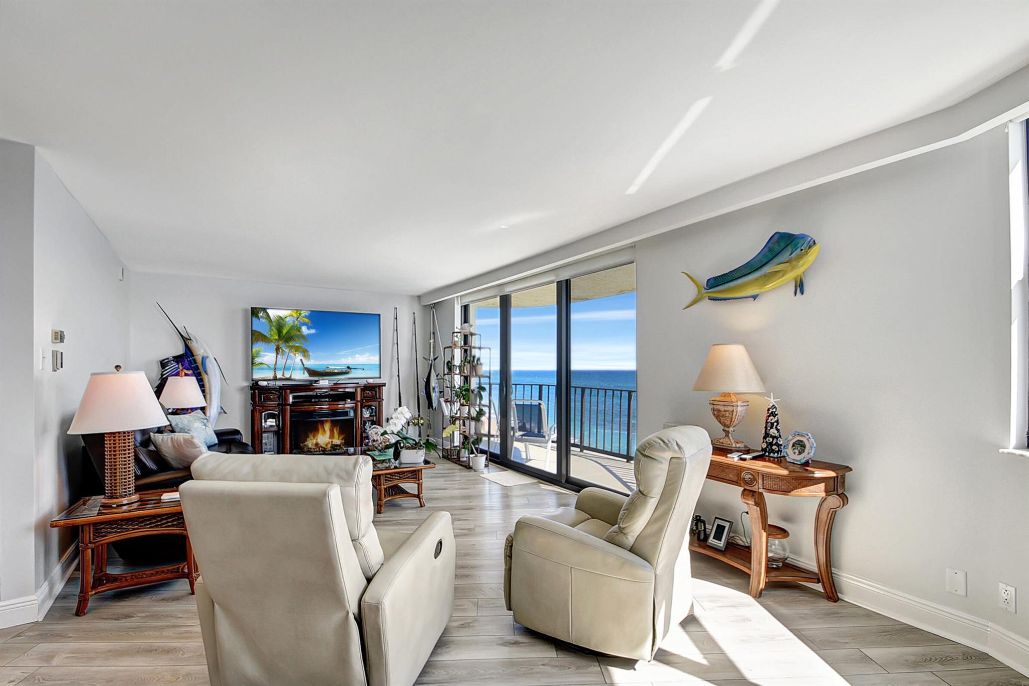 5420 N Ocean Drive 301