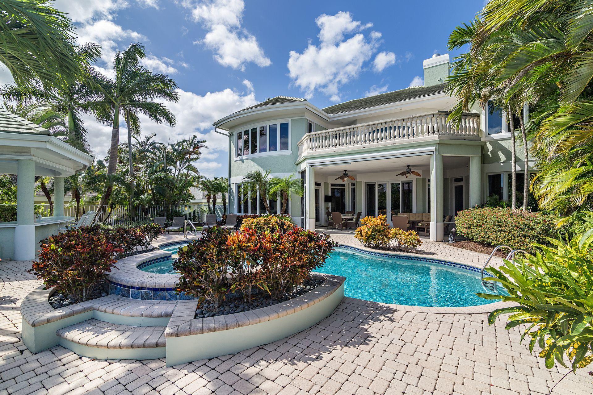 HARBOUR AT JONATHANS LANDING - Residential