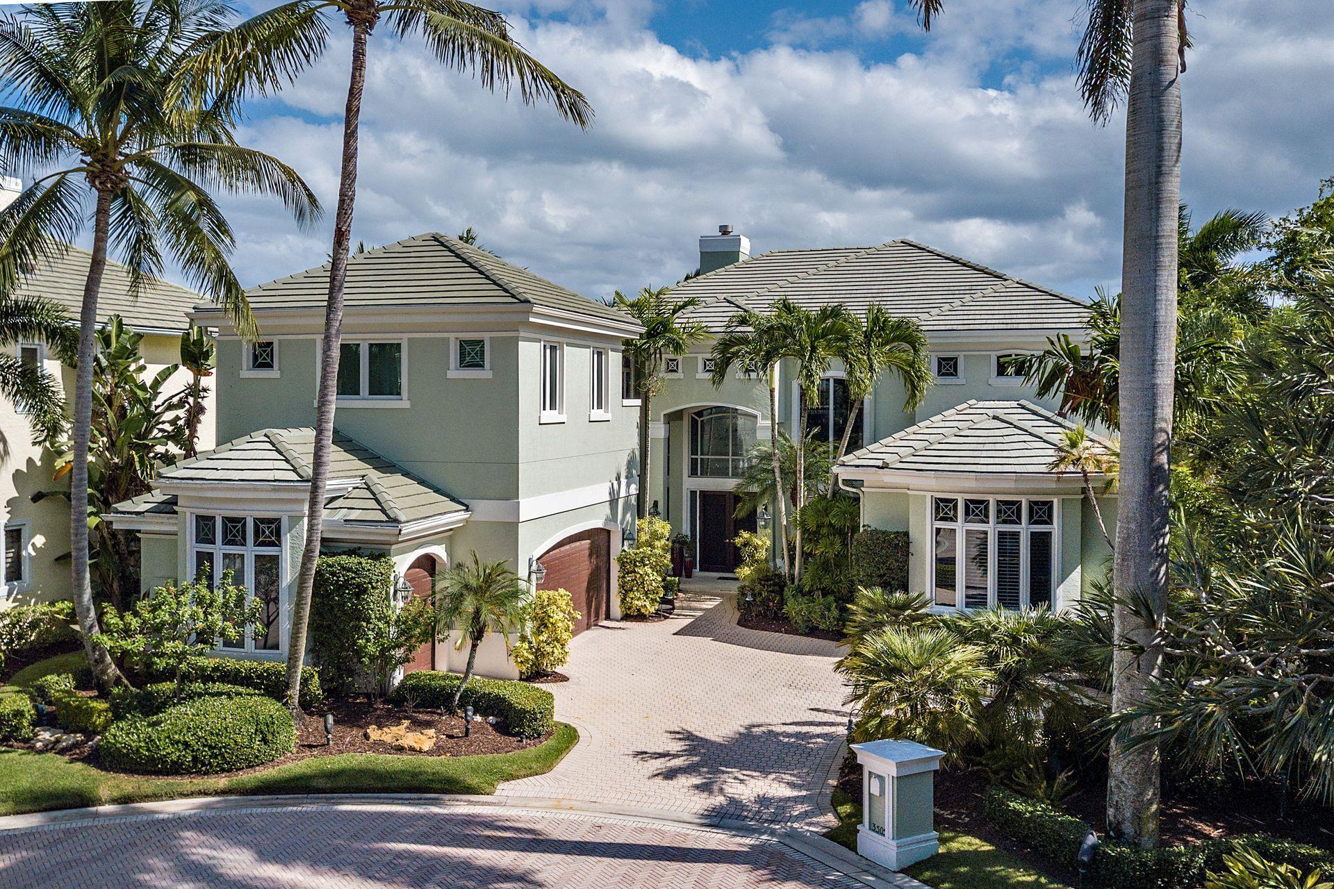 HARBOUR AT JONATHANS LANDING - Residential