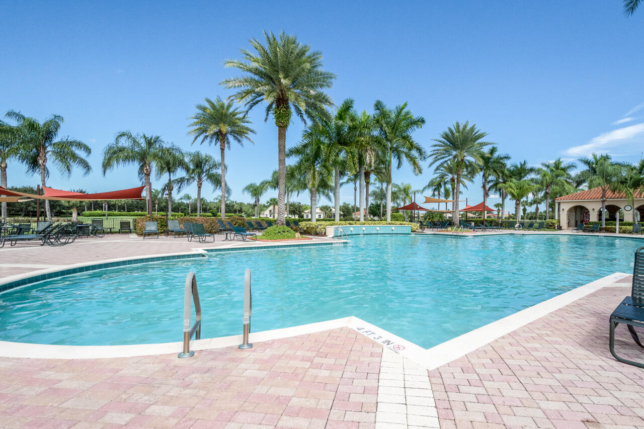 CASCADES AT ST LUCIE WEST - Residential Lease