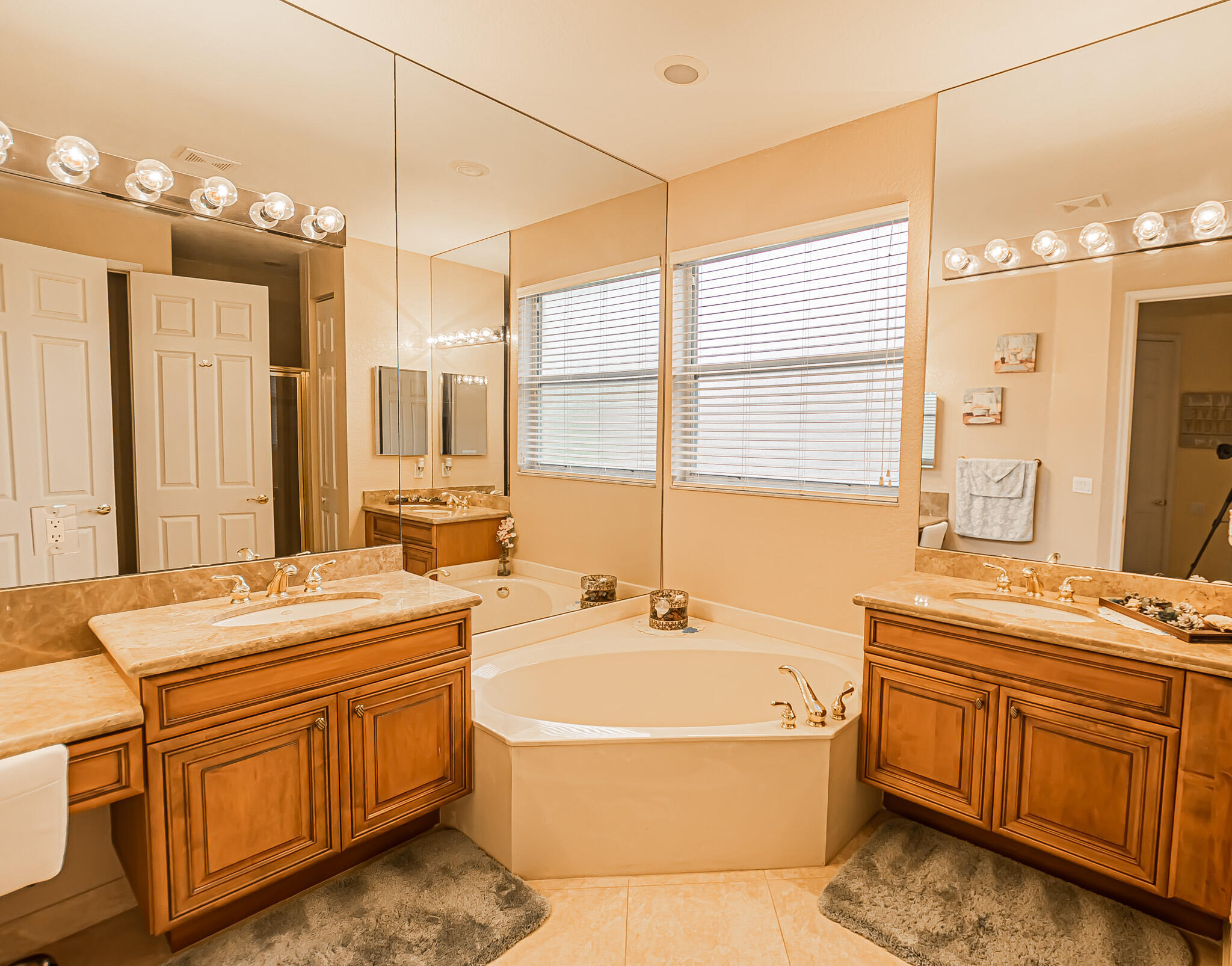 CASCADES AT ST LUCIE WEST - Residential Lease