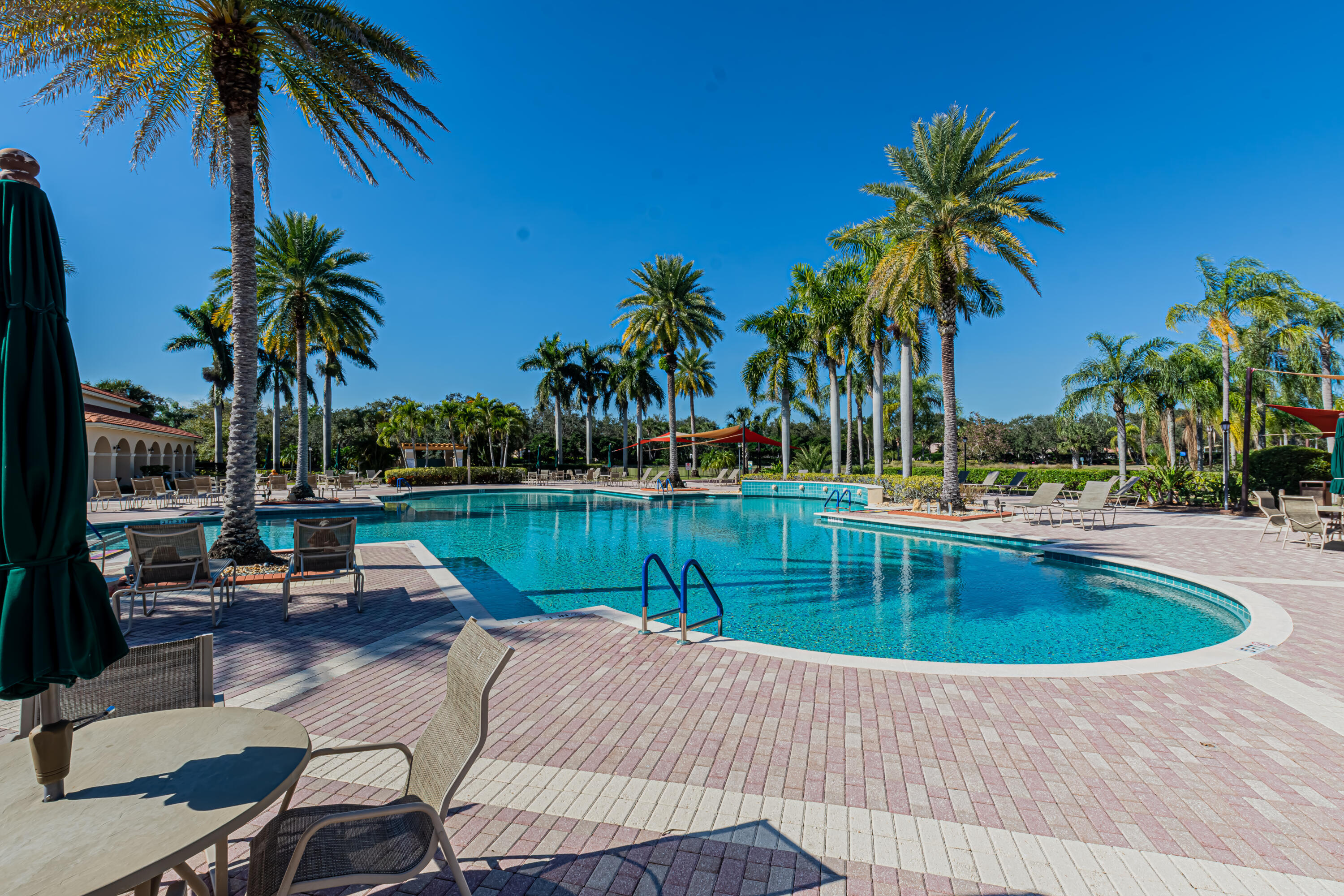 CASCADES AT ST LUCIE WEST - Residential Lease
