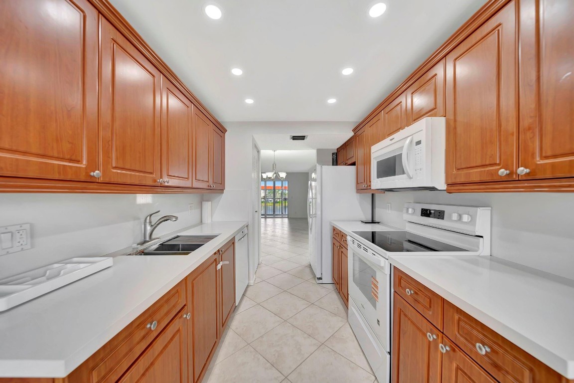 IVANHOE - Residential