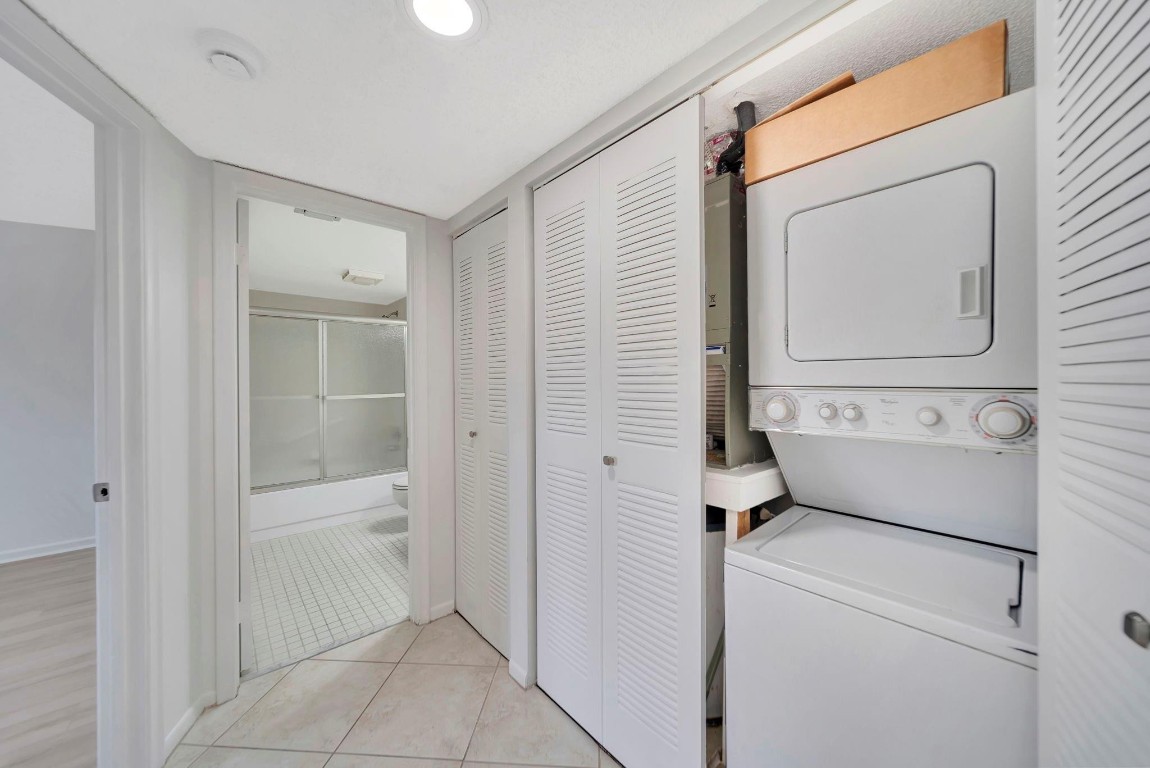 IVANHOE - Residential