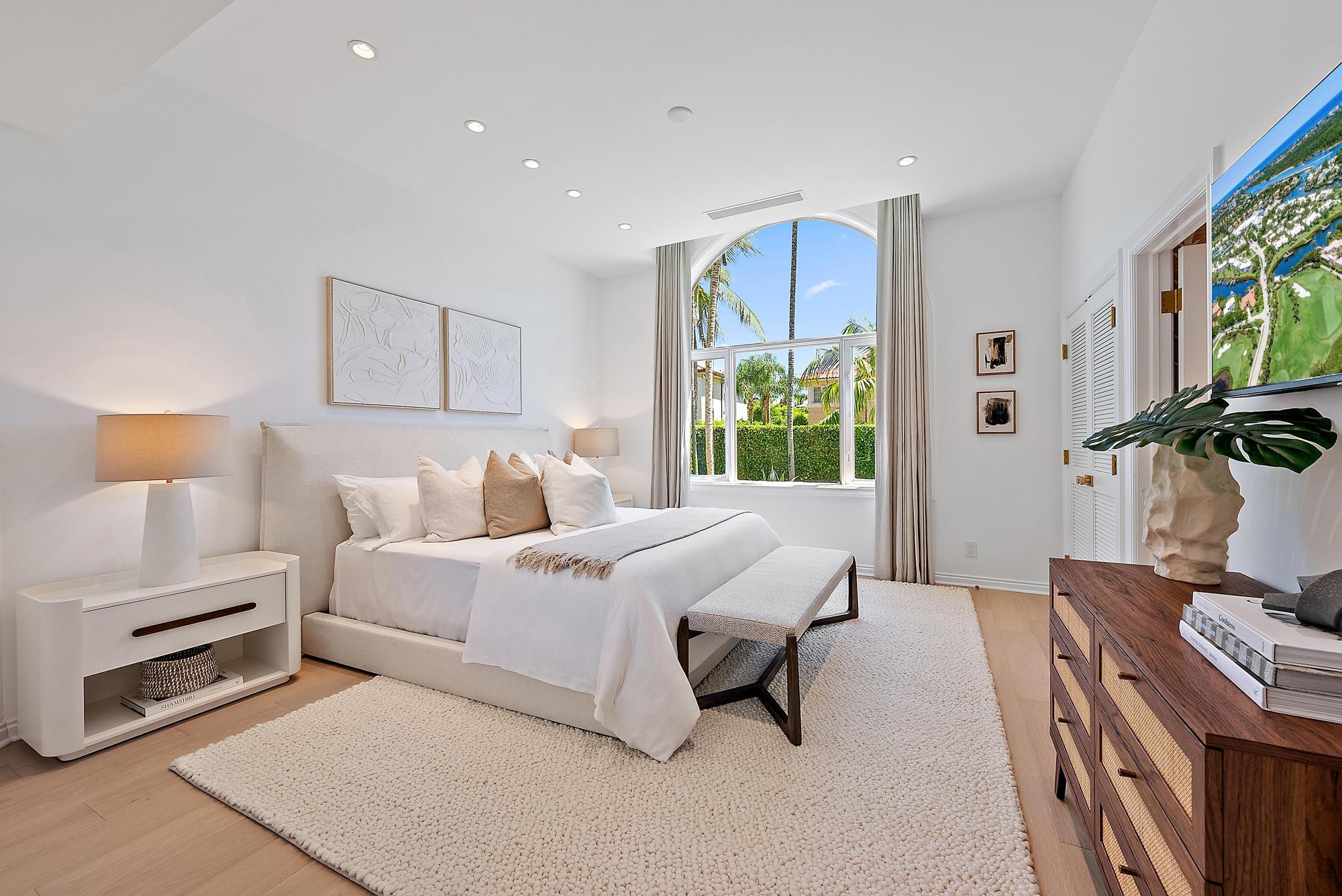 OCEAN PARK ADD 1 IN - Residential Lease