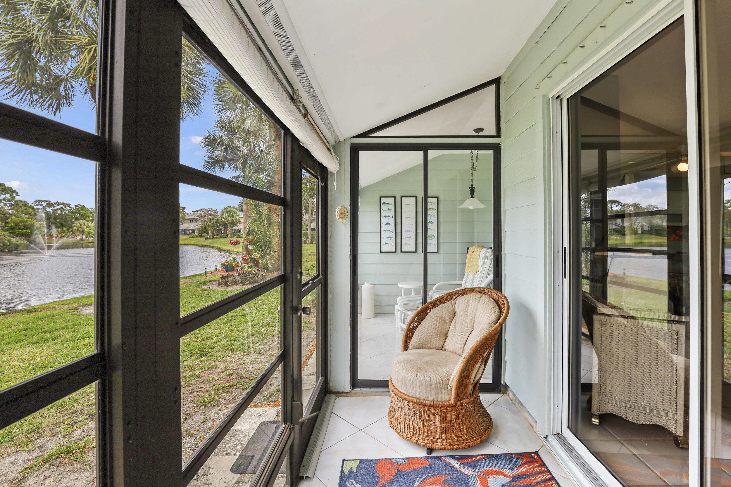 HOLLY CREEK - Residential