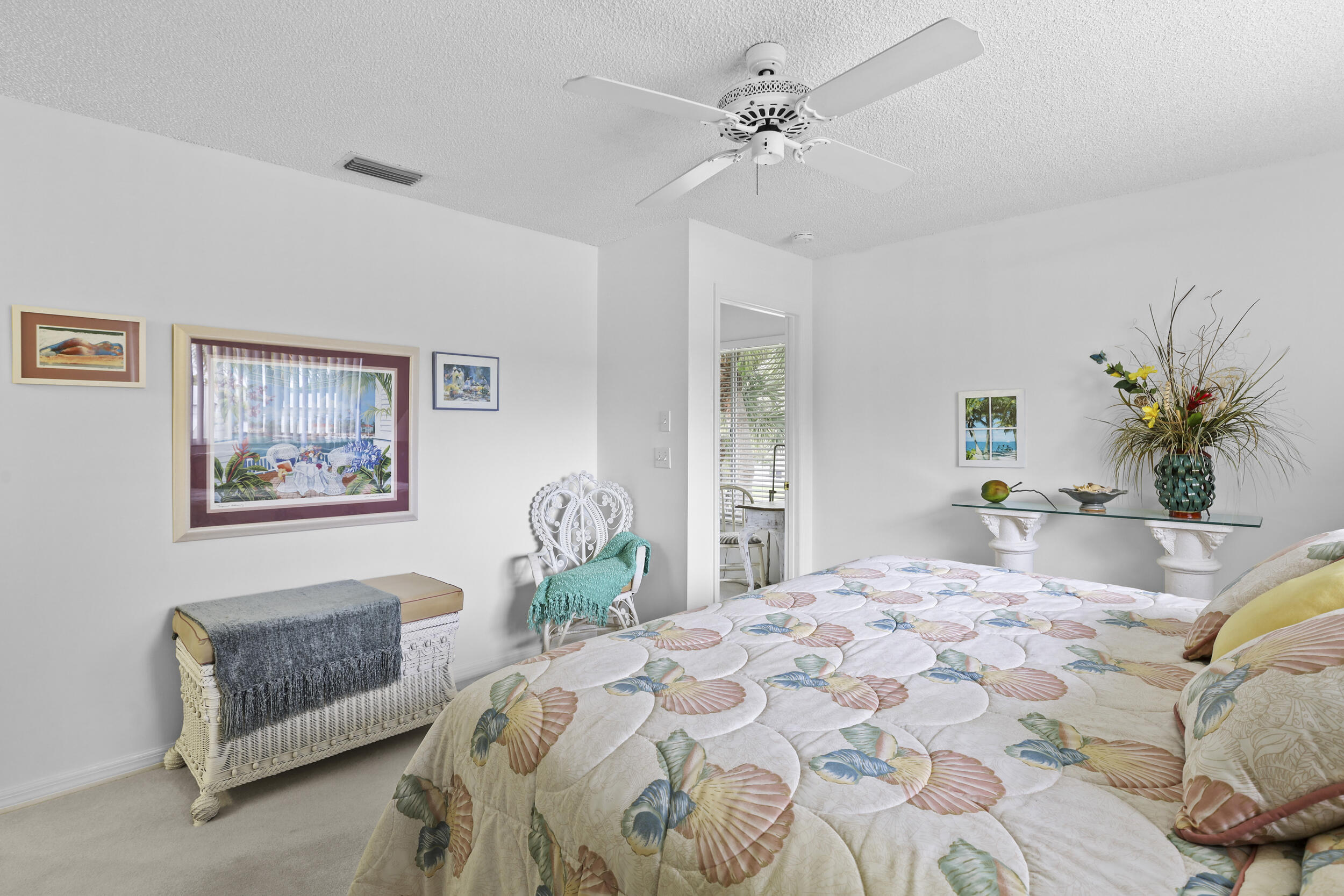 HOLLY CREEK - Residential