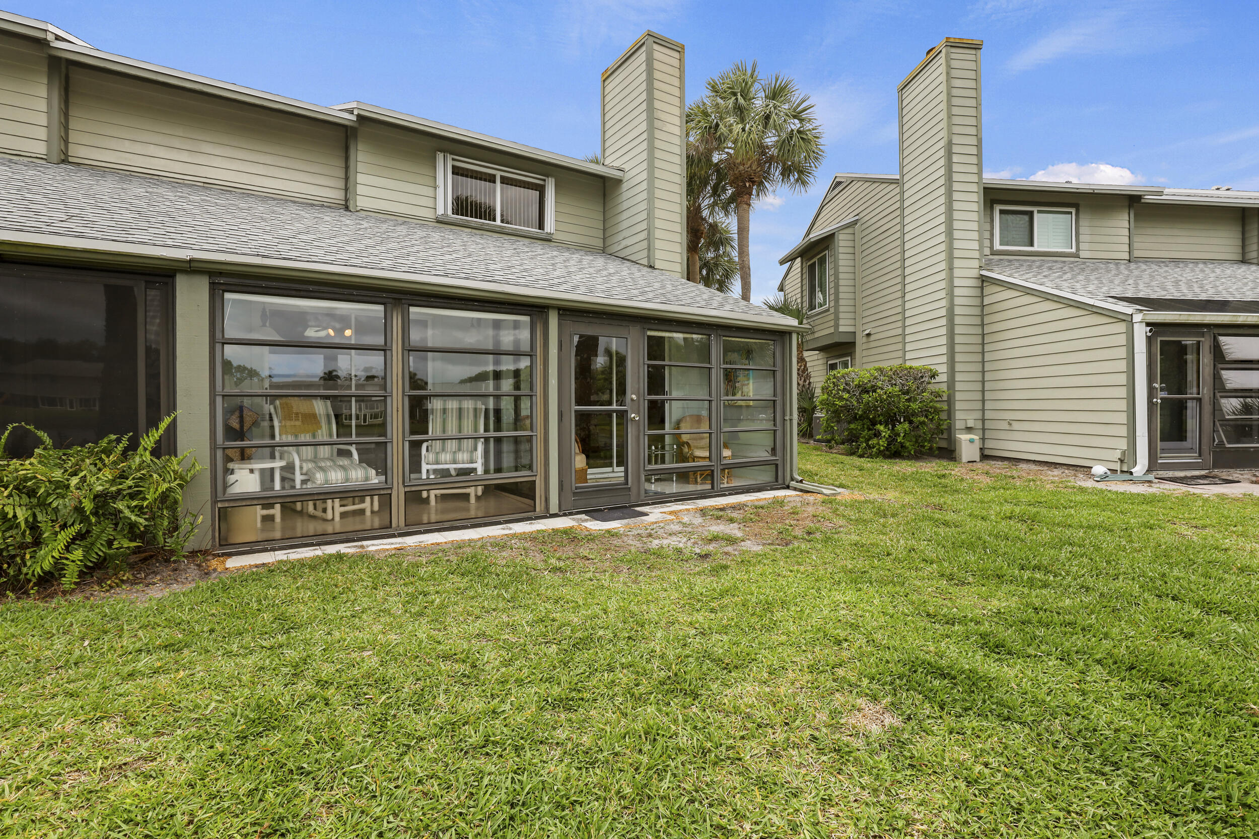 HOLLY CREEK - Residential