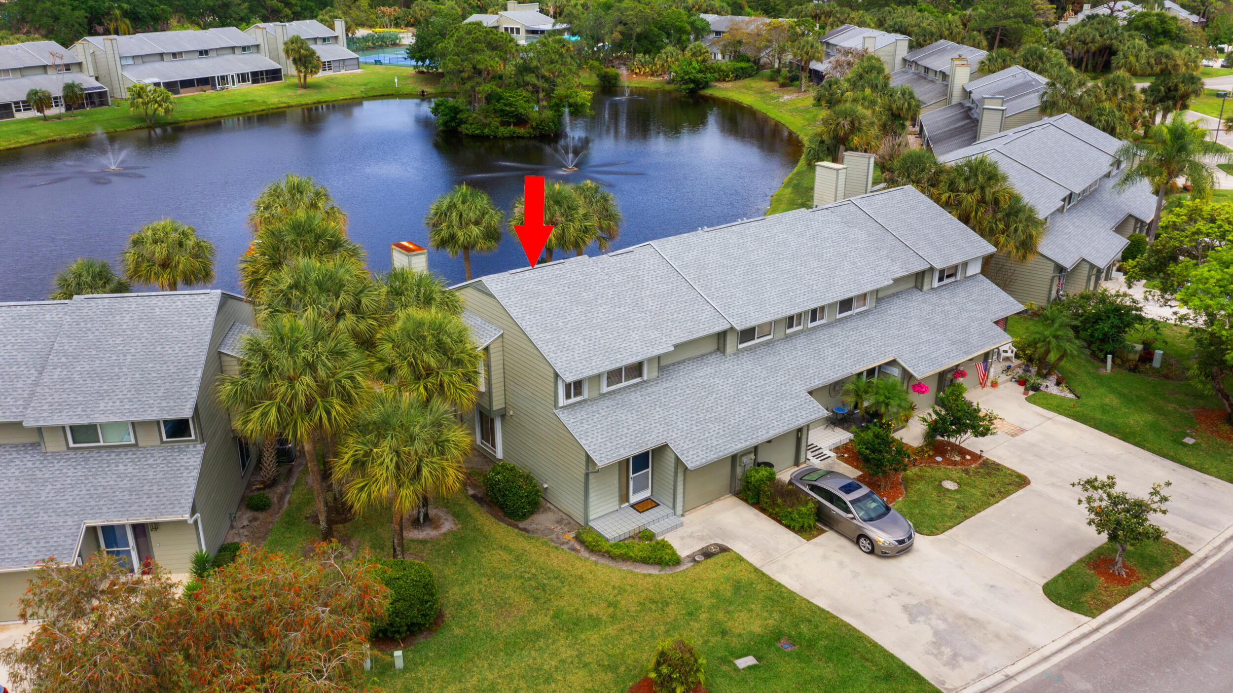 3280 NE Holly Creek Drive