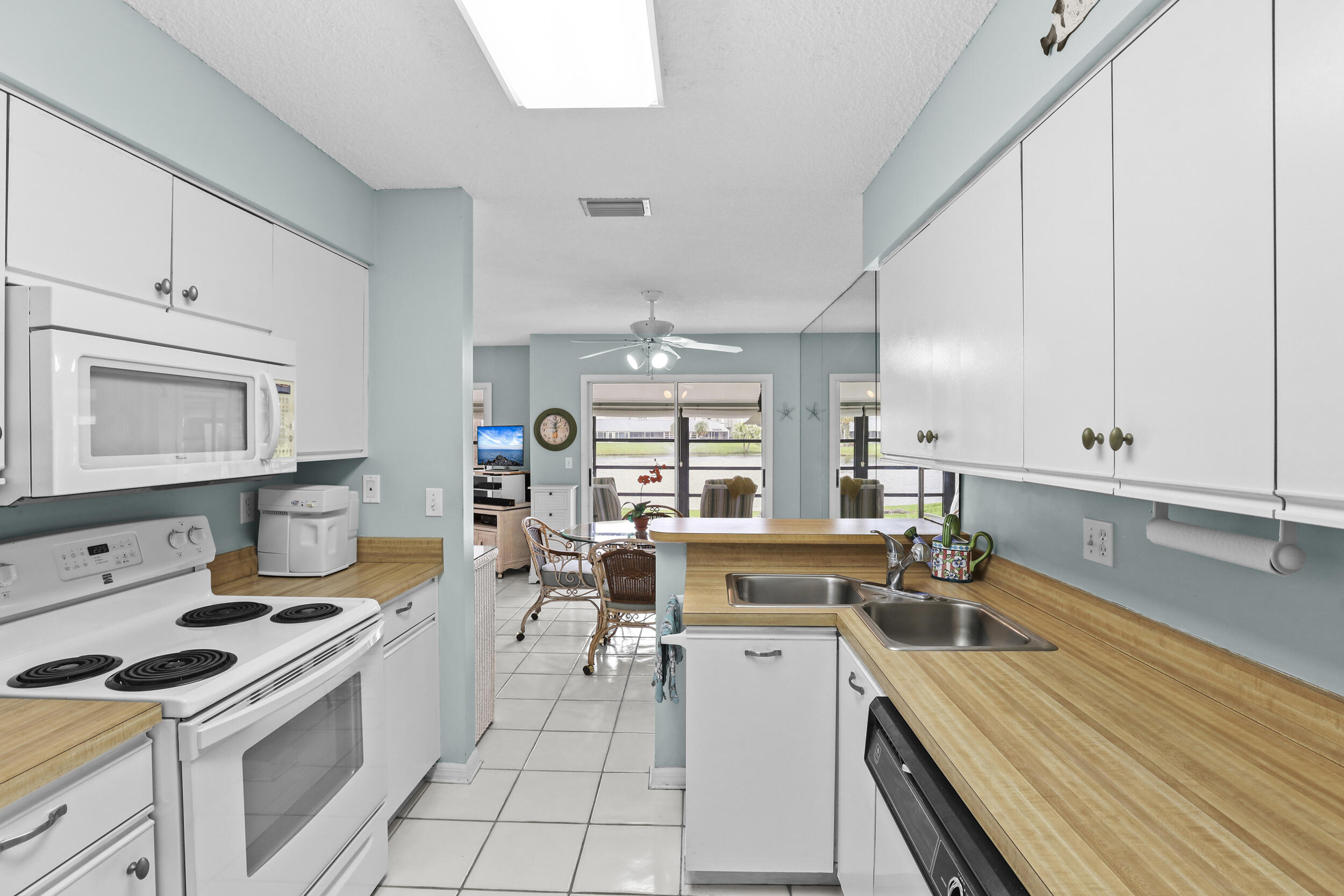 HOLLY CREEK - Residential