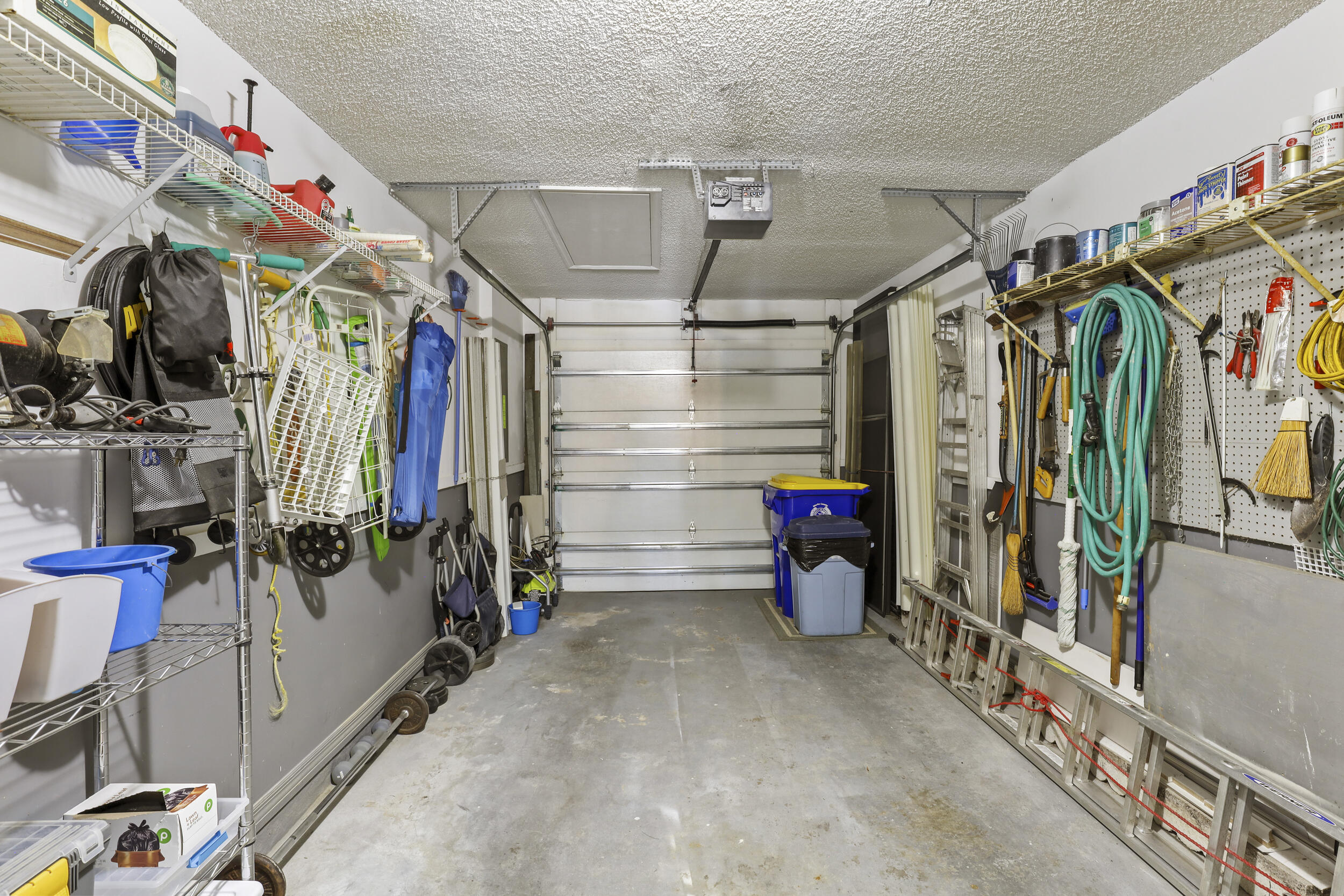 HOLLY CREEK - Residential