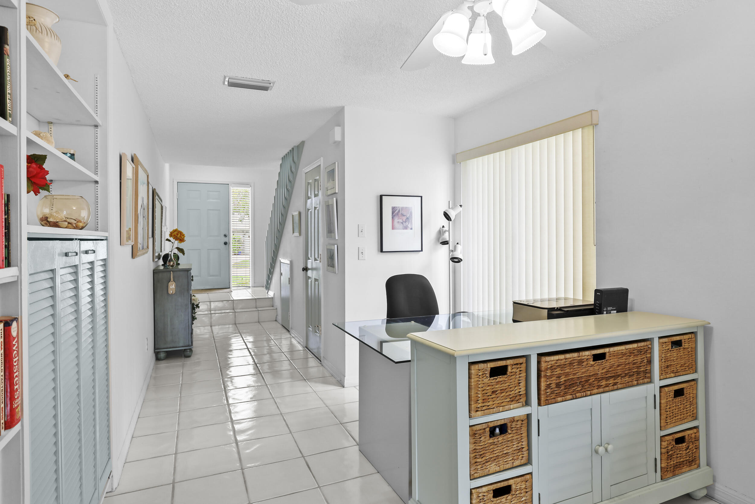 HOLLY CREEK - Residential