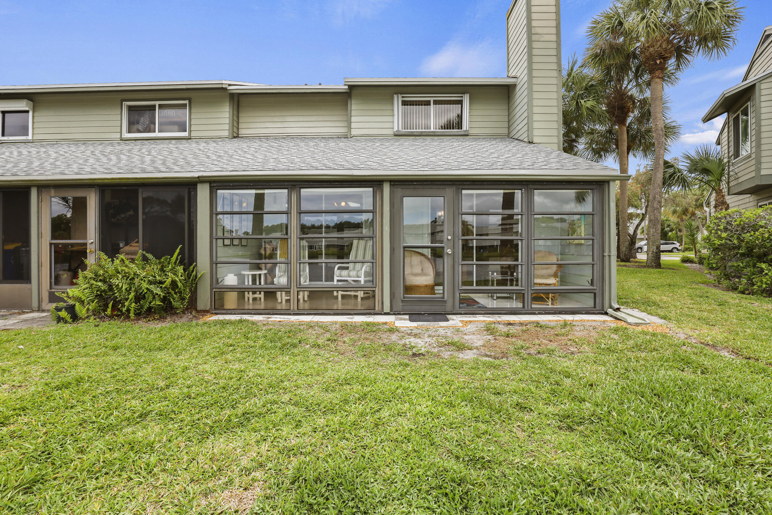 HOLLY CREEK - Residential