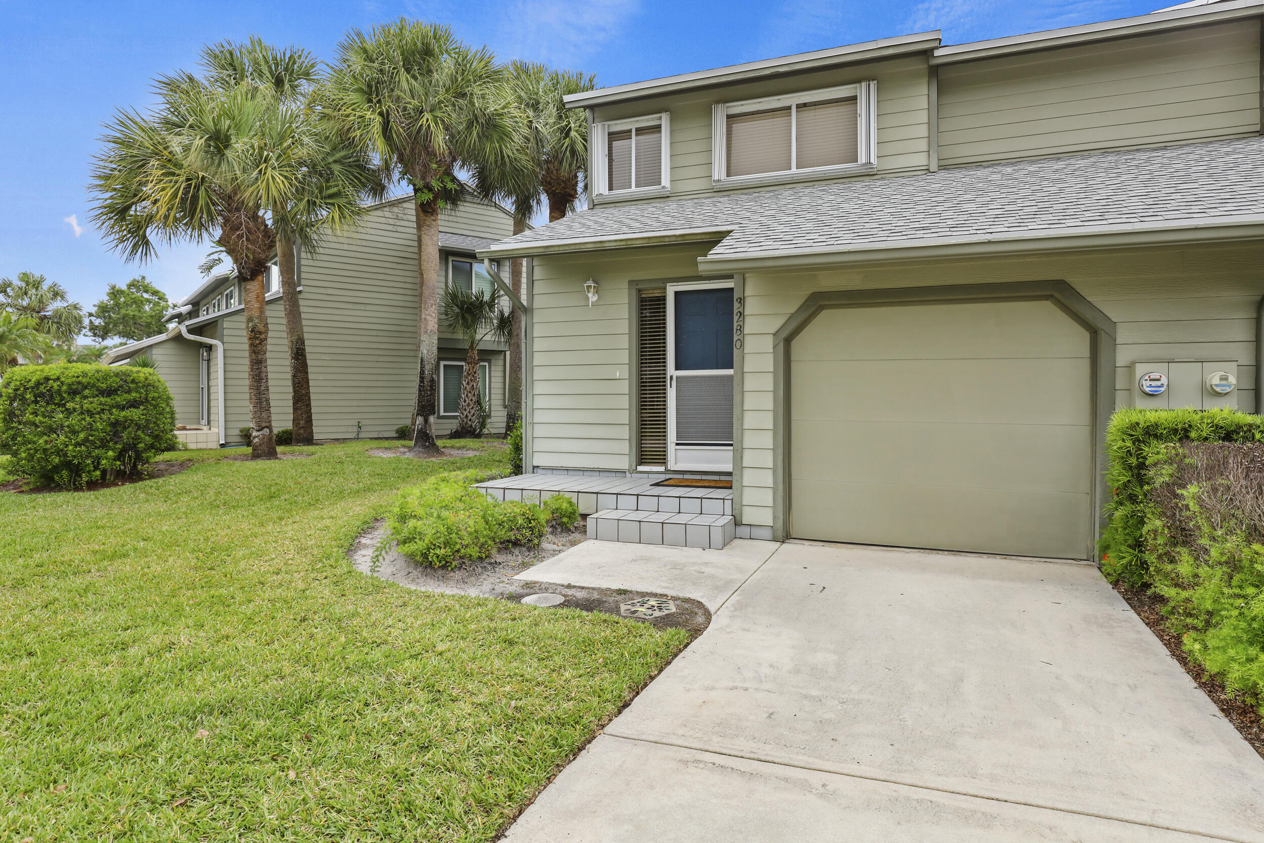 HOLLY CREEK - Residential