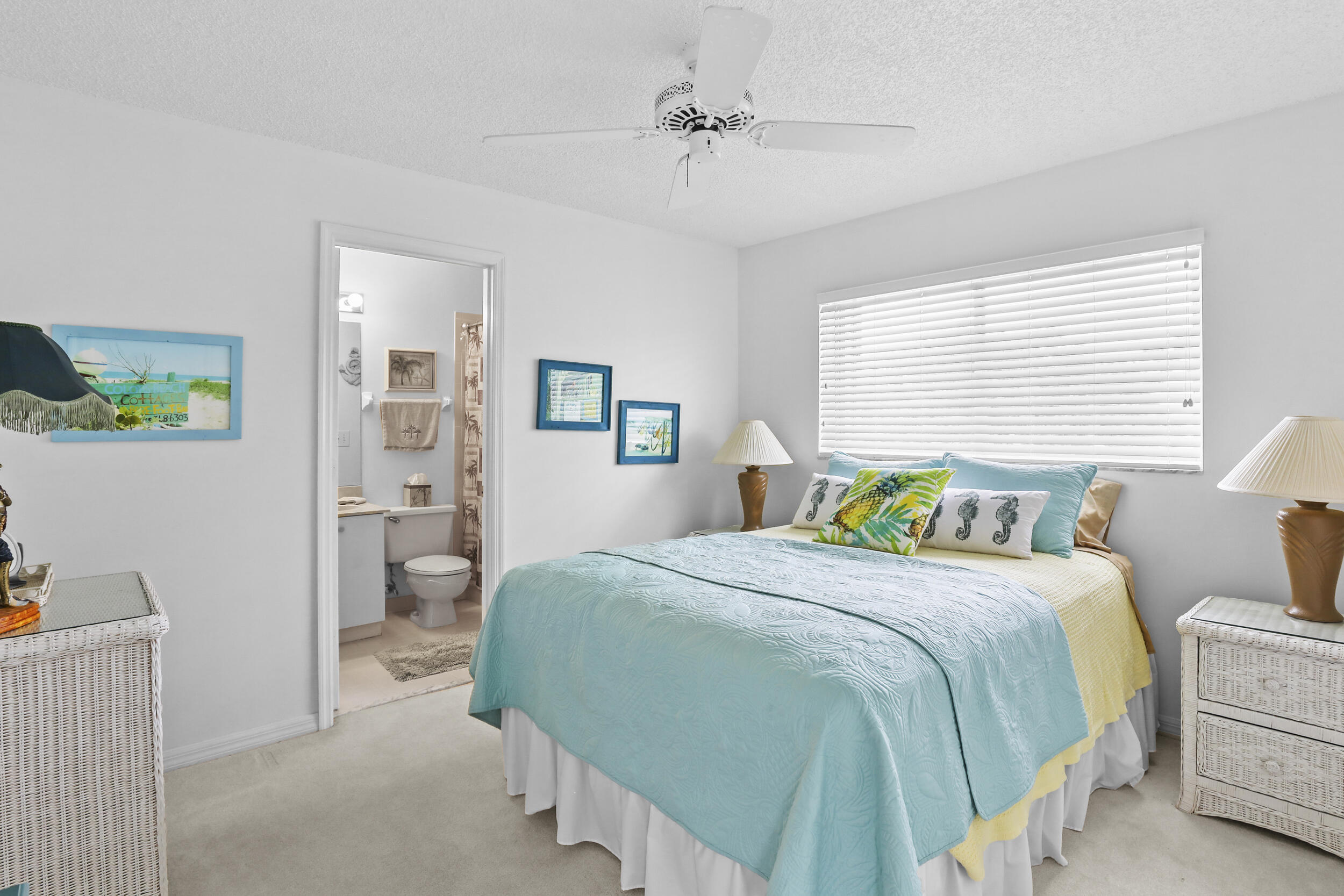 HOLLY CREEK - Residential