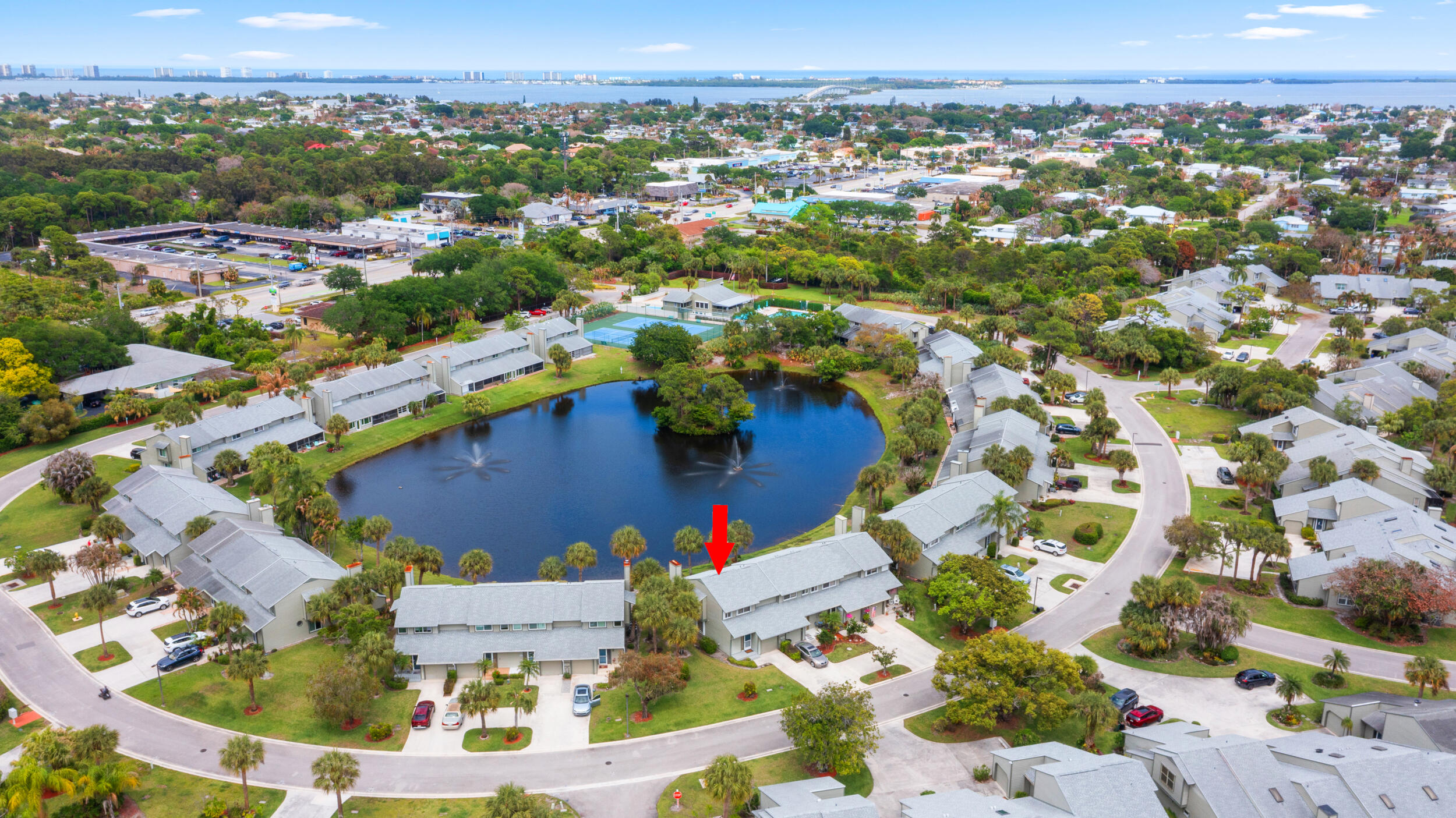 HOLLY CREEK - Residential