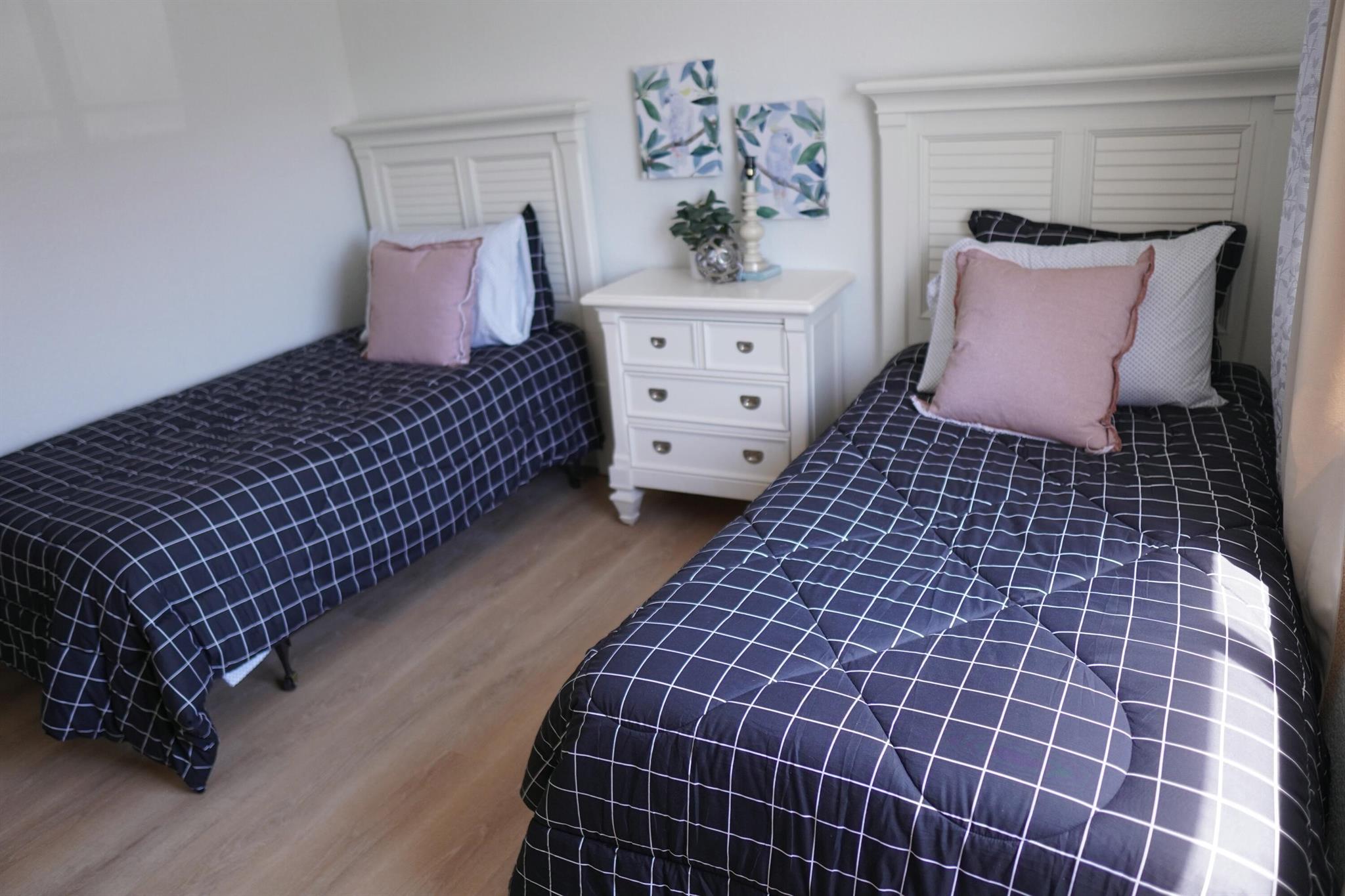 THE CLUB AT ST LUCIE WEST, A CONDOMINIUM - Residential Lease