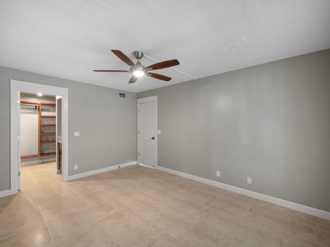 Condominium in West Palm Beach FL 1106 Green Pine Boulevard Blvd 14.jpg