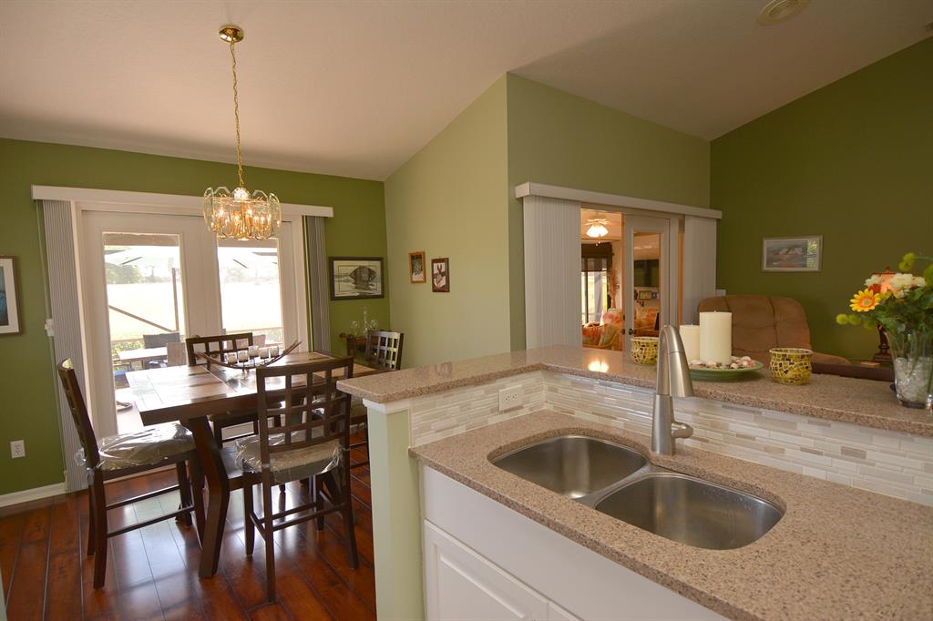 PRESIDENTIAL COVE - Residential