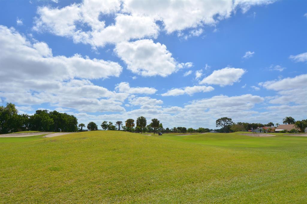 PRESIDENTIAL COVE - Residential