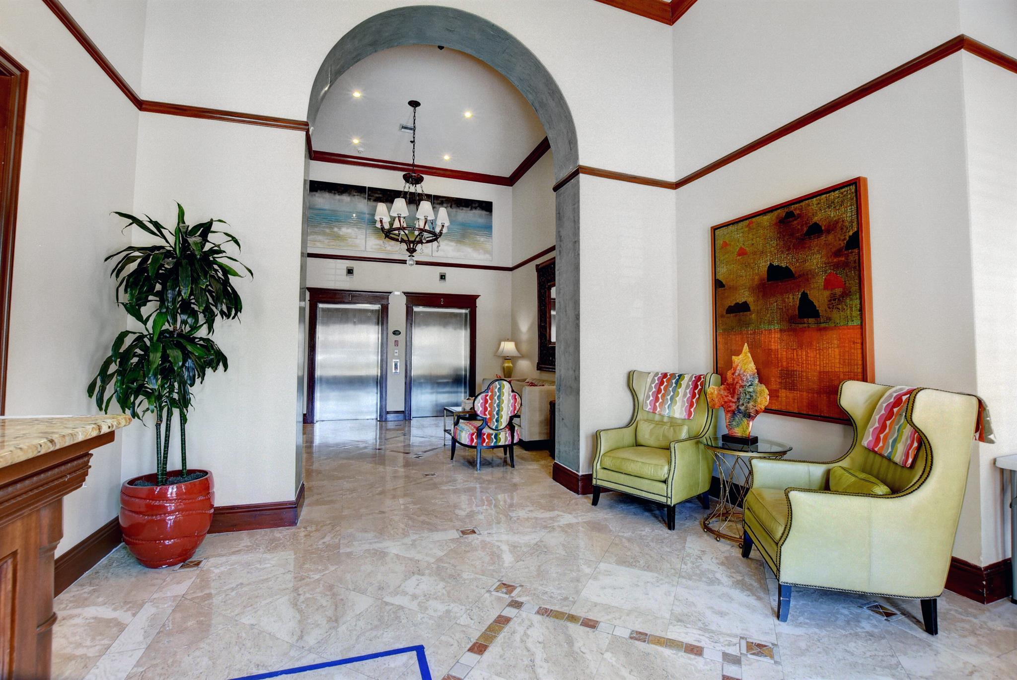 TOWER CONDO AT CITYPLACE - Residential Lease
