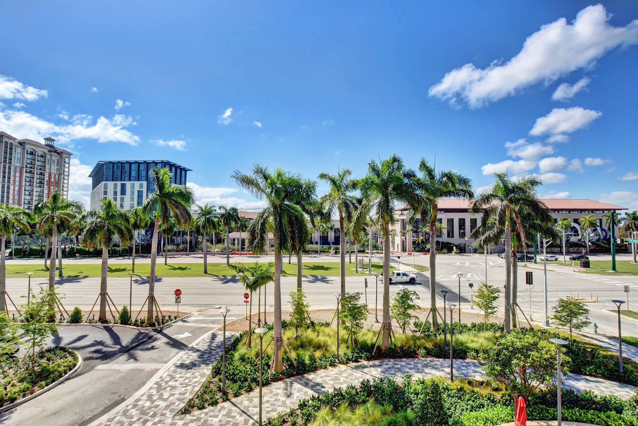 TOWER CONDO AT CITYPLACE - Residential Lease