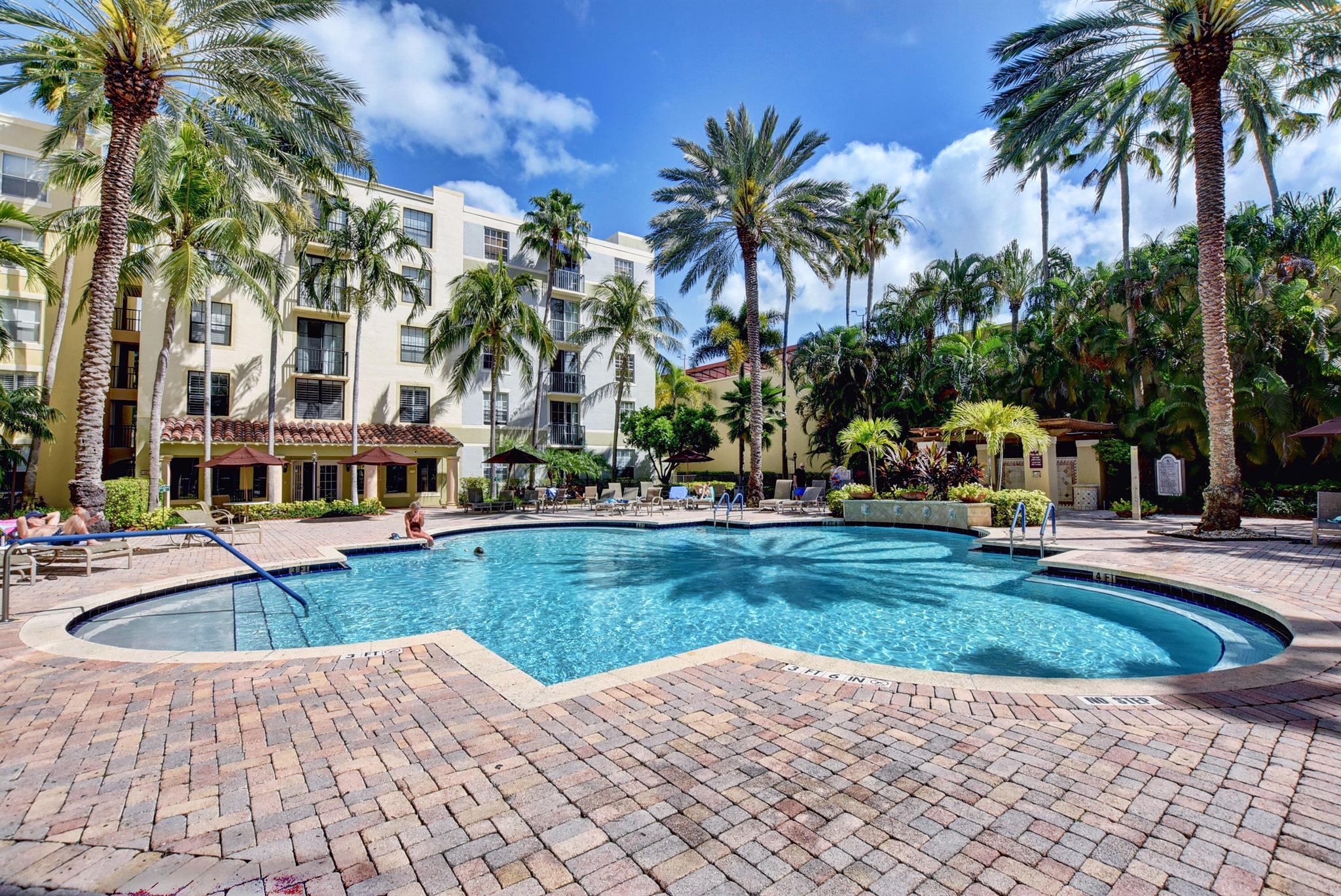 TOWER CONDO AT CITYPLACE - Residential Lease