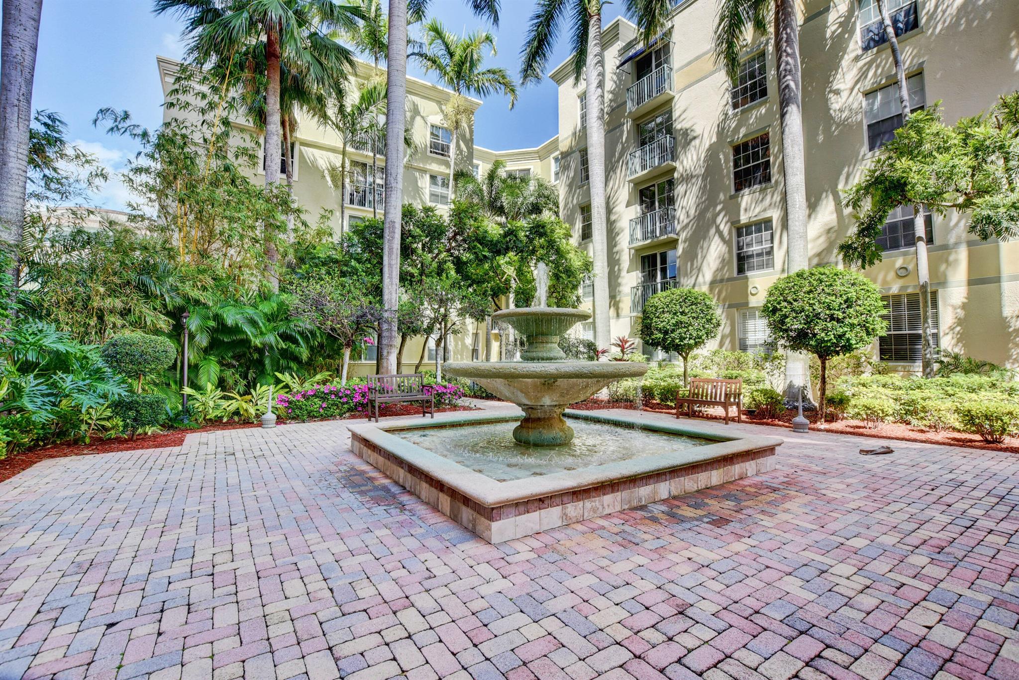 TOWER CONDO AT CITYPLACE - Residential Lease