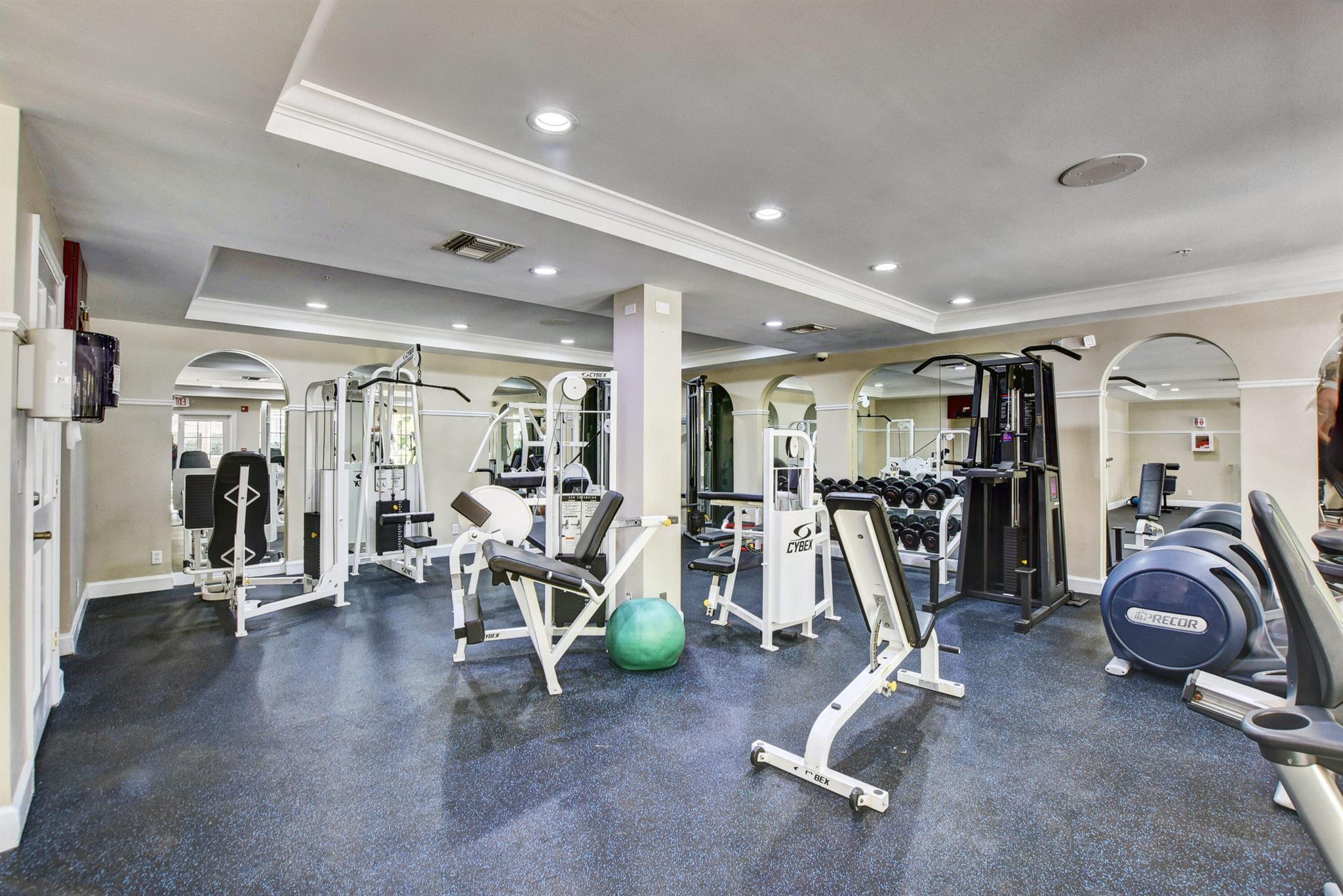 TOWER CONDO AT CITYPLACE - Residential Lease