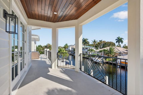 Tiny photo for 310 SE 9TH Court, Pompano Beach, FL 33060 (MLS # B26086649)