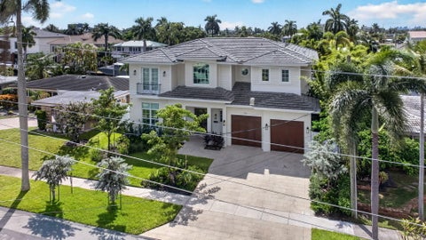 Tiny photo for 310 SE 9TH Court, Pompano Beach, FL 33060 (MLS # B26086649)