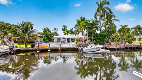 Tiny photo for 310 SE 9TH Court, Pompano Beach, FL 33060 (MLS # B26086649)