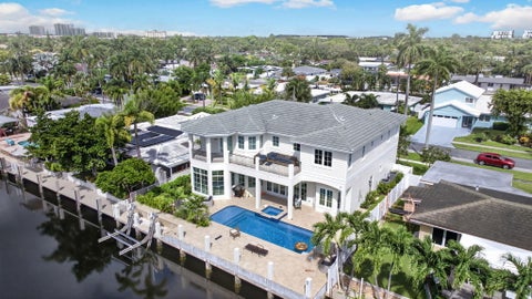 Tiny photo for 310 SE 9TH Court, Pompano Beach, FL 33060 (MLS # B26086649)