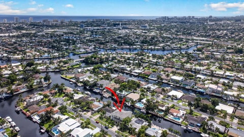 Tiny photo for 310 SE 9TH Court, Pompano Beach, FL 33060 (MLS # B26086649)