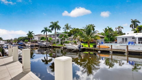 Tiny photo for 310 SE 9TH Court, Pompano Beach, FL 33060 (MLS # B26086649)