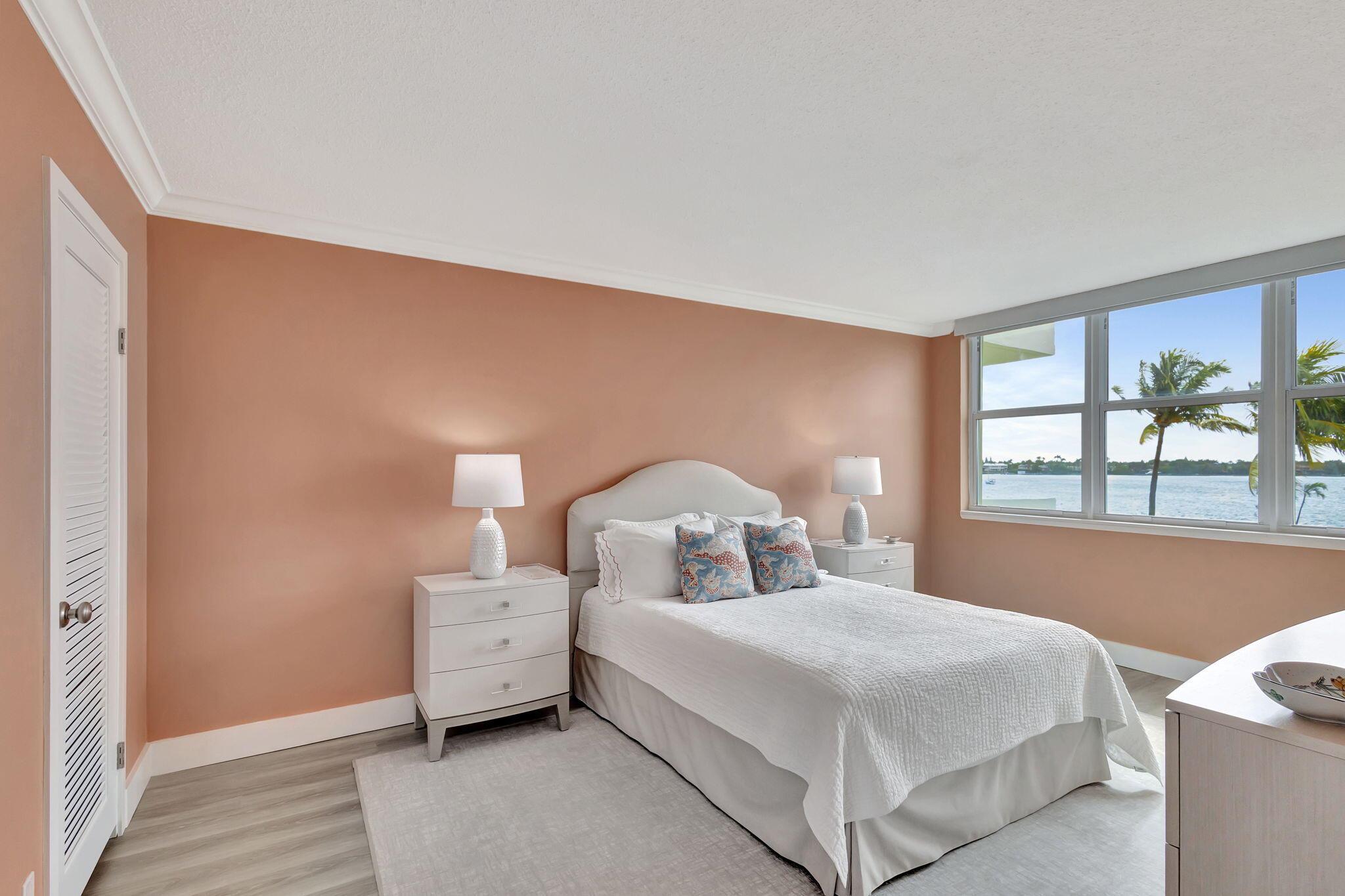 PORTOFINO CONDOMINIUM - Residential