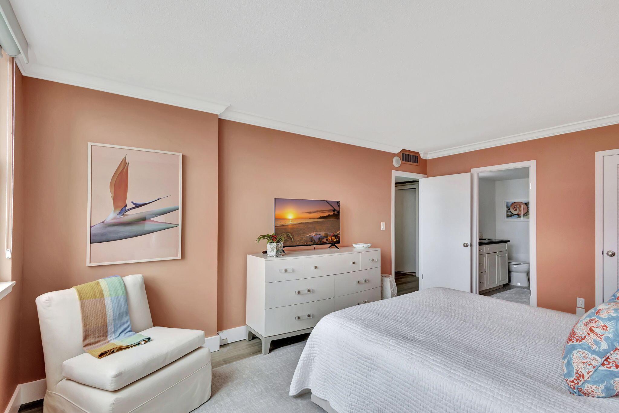 PORTOFINO CONDOMINIUM - Residential