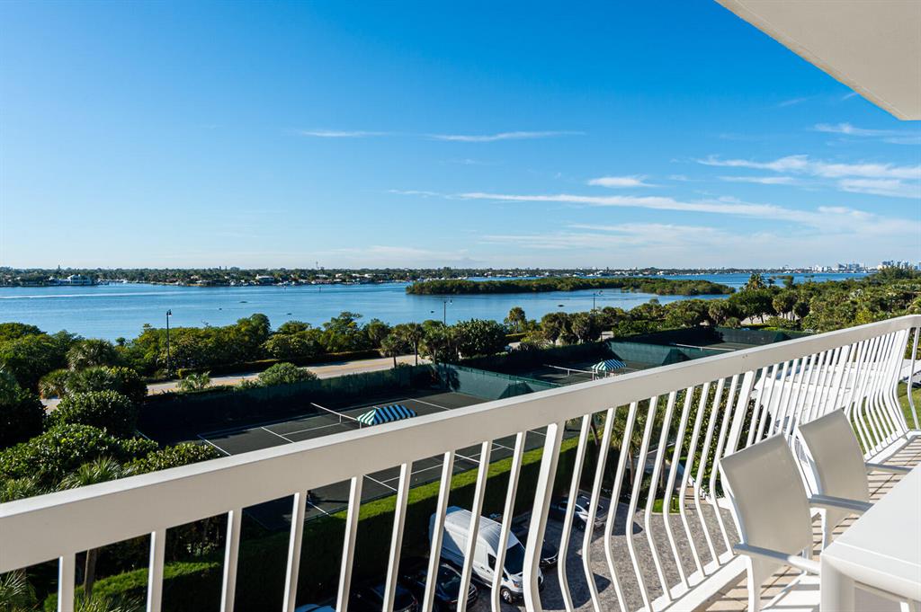 Sloans Curve I - Residential