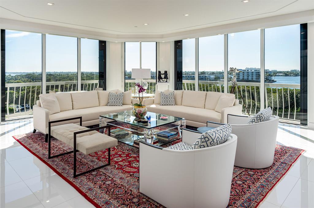 Sloans Curve I - Residential