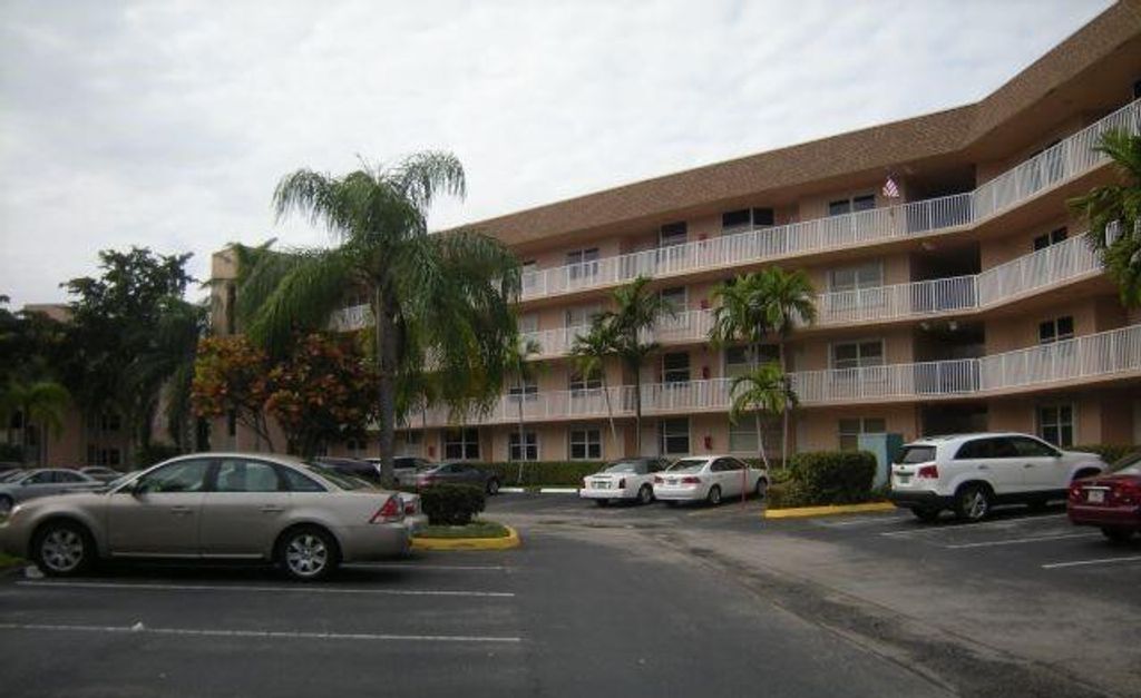 Photo of 2521 NW 104th Avenue #402, Sunrise, FL 33322 (MLS # F10536640)