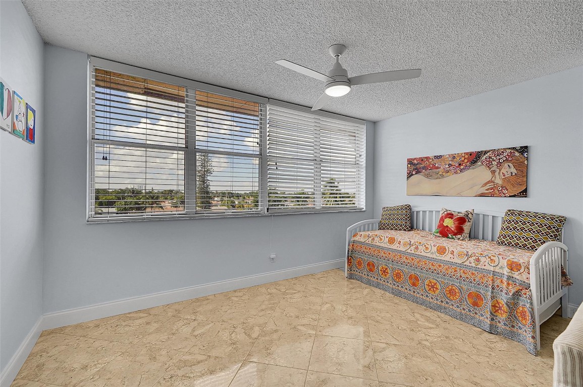 Sunrise Lakes Phase IV - Residential