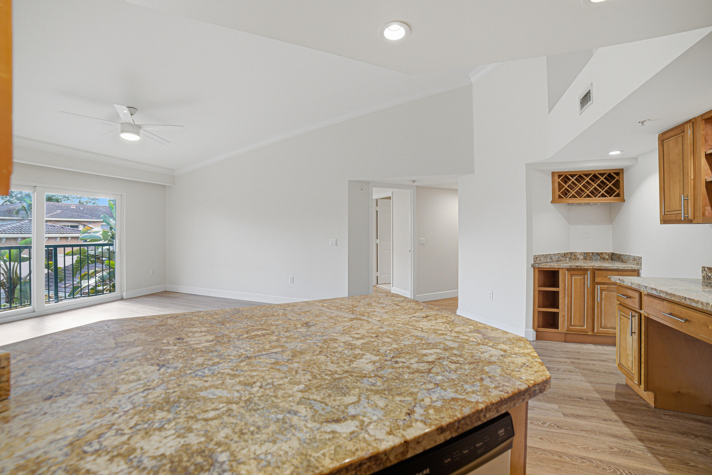 2009 SE 10th Avenue 309