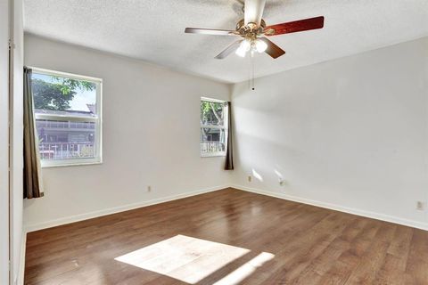 Tiny photo for 860 SE 6th Avenue #303, Deerfield Beach, FL 33441 (MLS # B26001280)