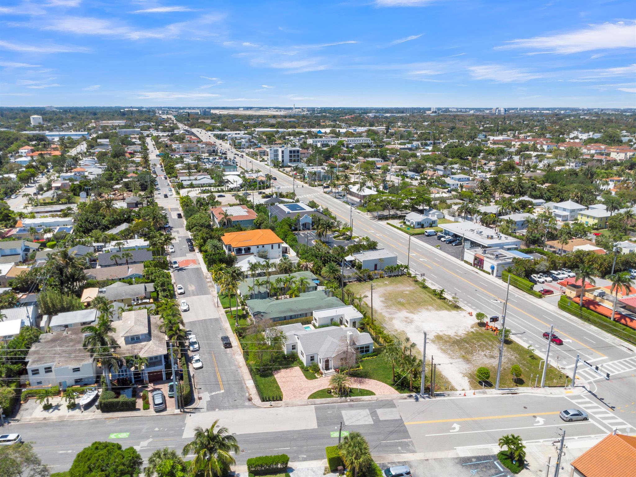 ESTS OF SOUTH PALM BEACH - Residential