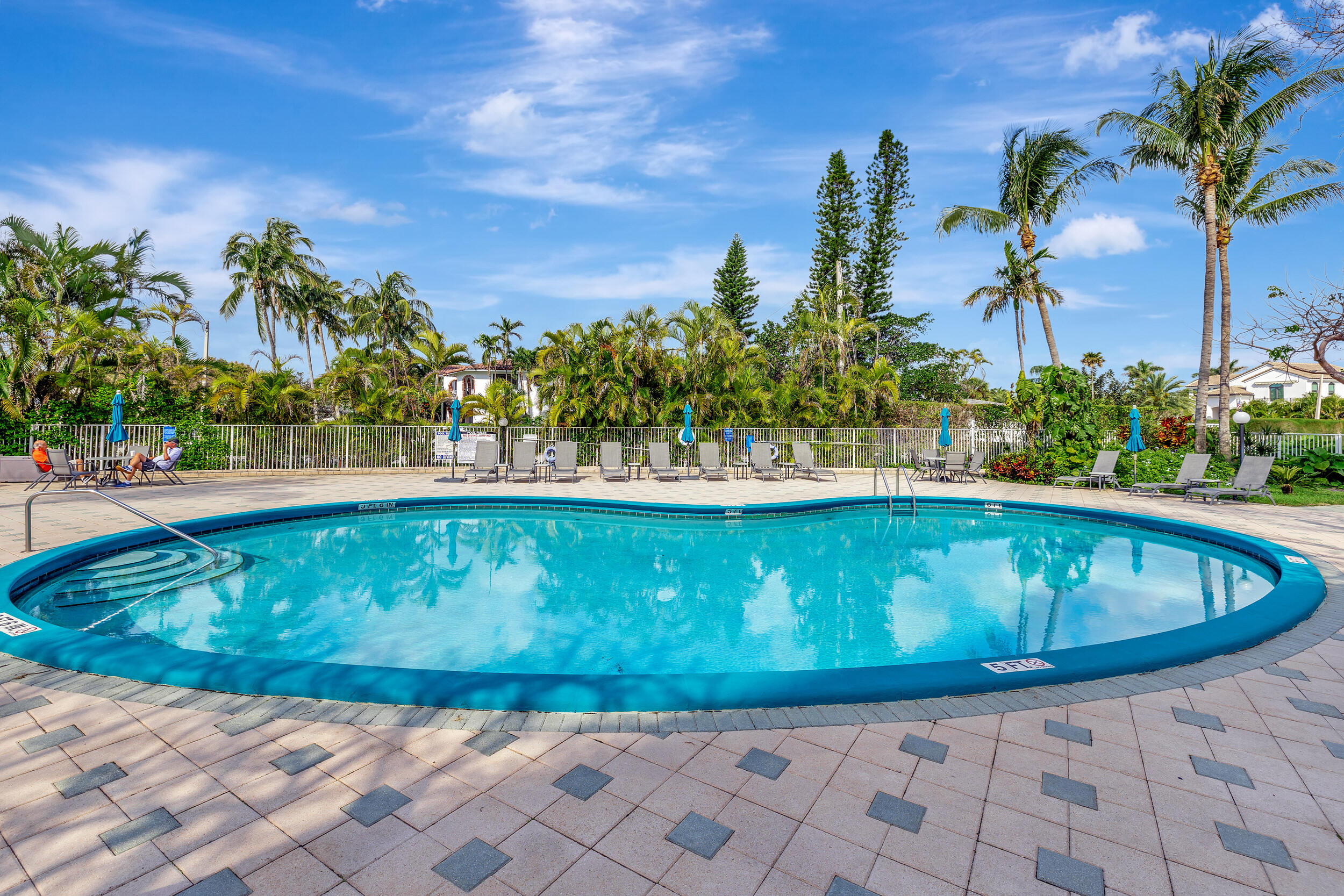 PATRICIAN CONDO - Residential