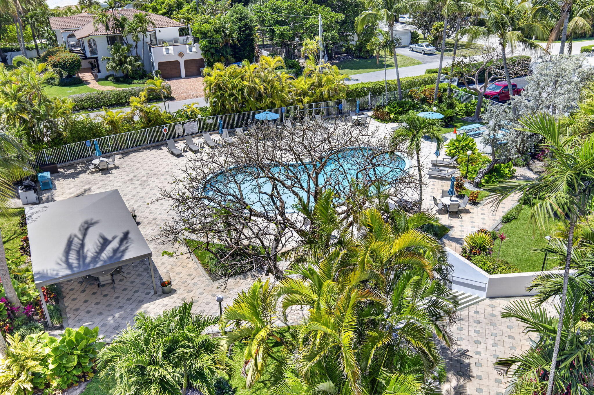 PATRICIAN CONDO - Residential