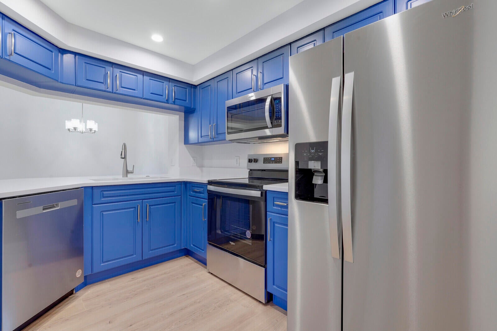 2724 ANZIO Court 305